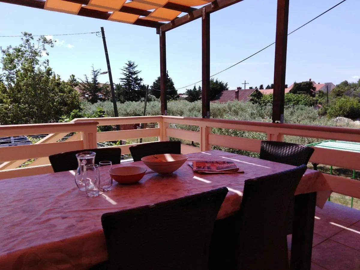 Apartmani Loli Ugljan Croacia