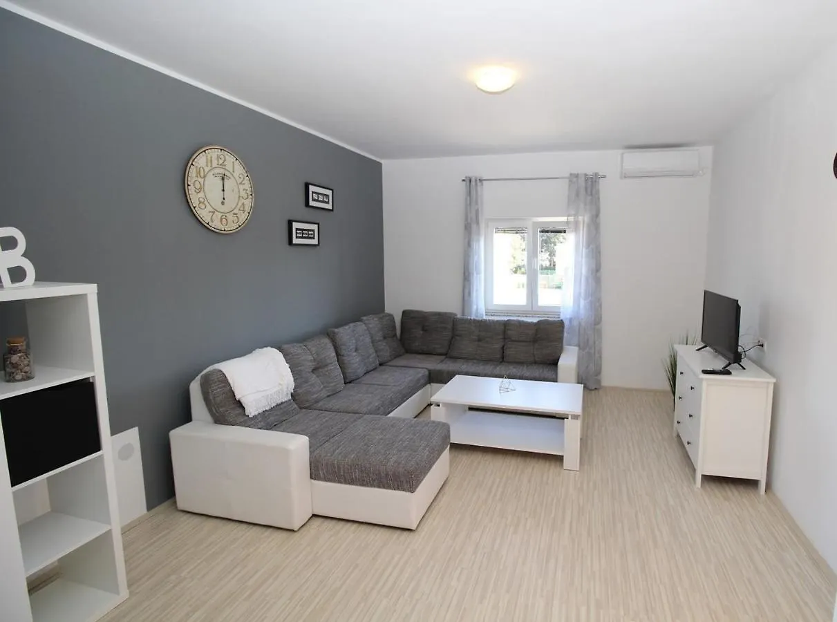 Apartamento Apartmani Loli Ugljan Croacia