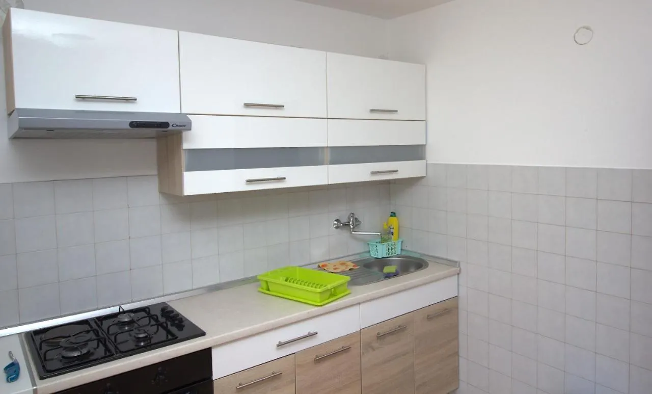 Apartmani Loli Ugljan Apartamento